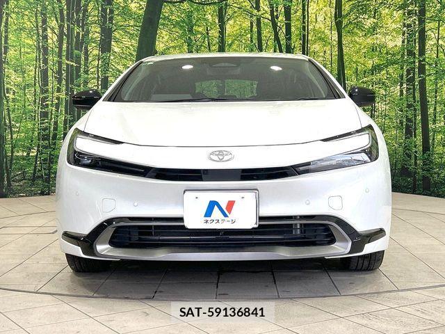 Toyota PRIUS 2023-12 7223830-13