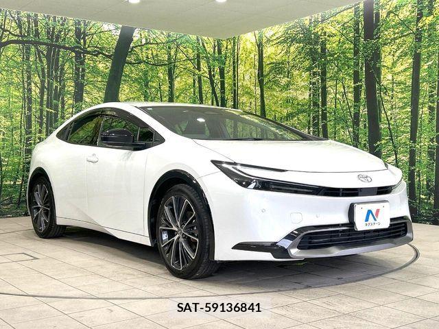 Toyota PRIUS 2023-12 7223830-15