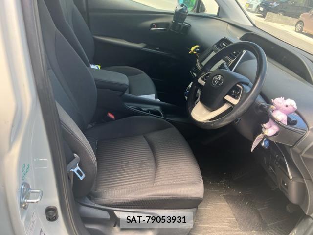 Toyota PRIUS 2016-02 7223689-19
