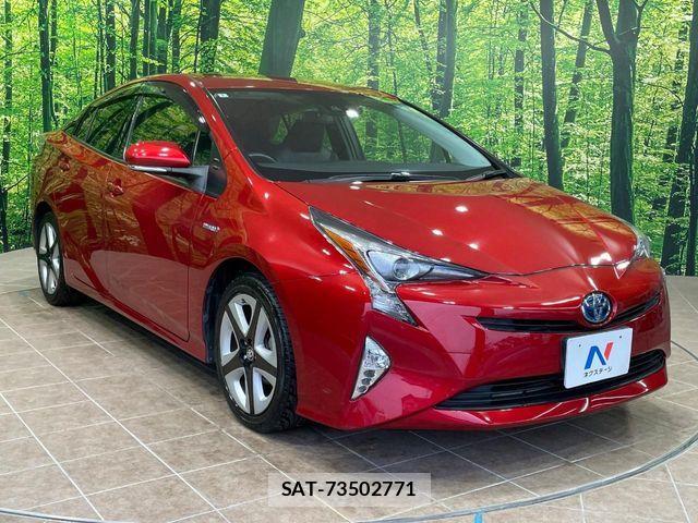 Toyota PRIUS 2018-03 7223742-15