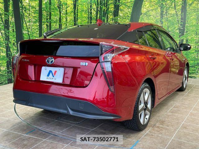 Toyota PRIUS 2018-03 7223742-16