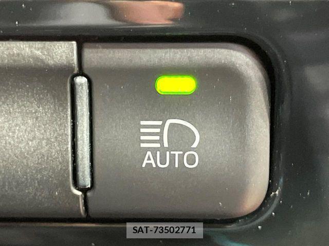 Toyota PRIUS 2018-03 7223742-4