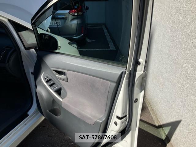 Toyota PRIUS 2010-07 7223628-12