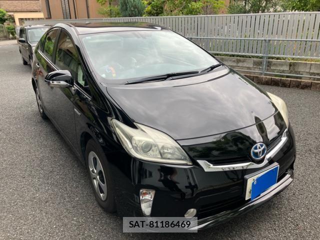 Toyota PRIUS 2013-10 7218375-1
