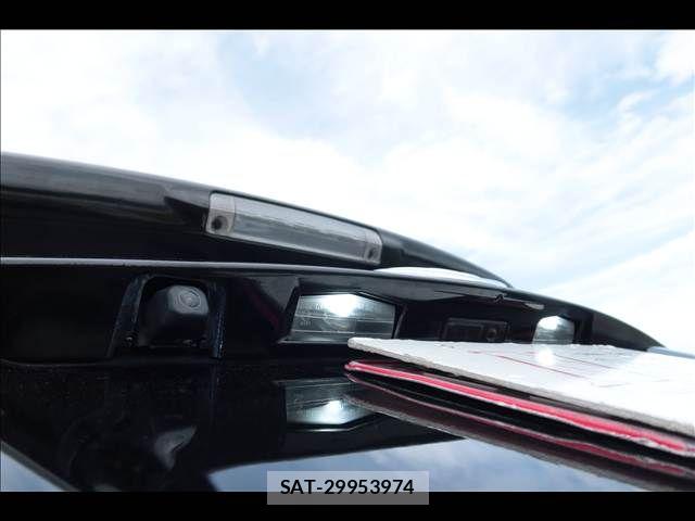 Toyota PRIUS 2013-02 7223656-21