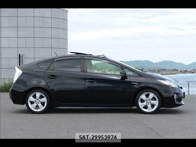 Toyota PRIUS 2013-02 7223656-6