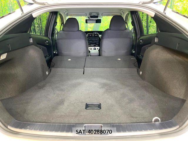 Toyota PRIUS 2017-04 7223717-9