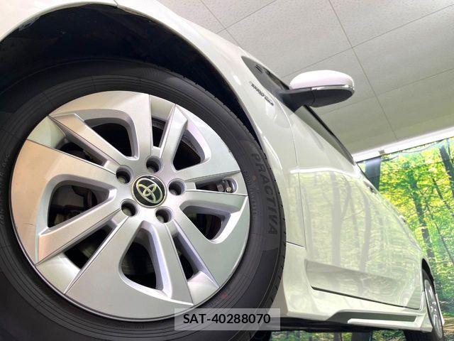 Toyota PRIUS 2017-04 7223717-12