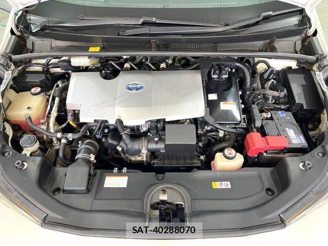 Toyota PRIUS 2017-04 7223717-19