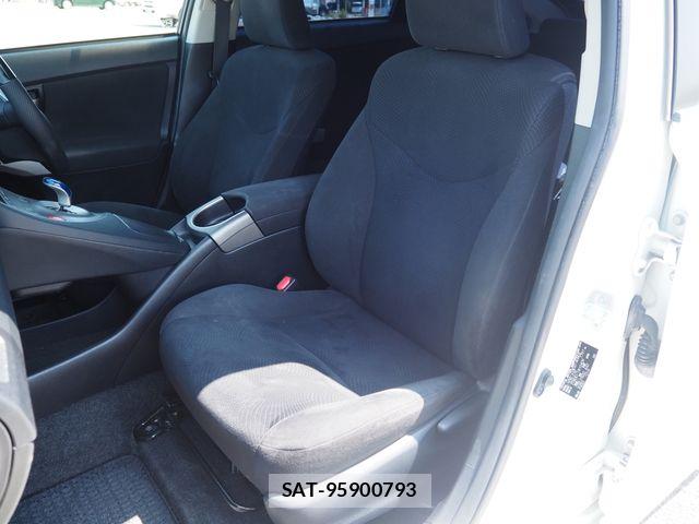 Toyota PRIUS 2014-03 7223674-21