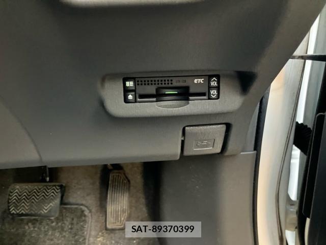 Toyota PRIUS 2009-11 7216638-11