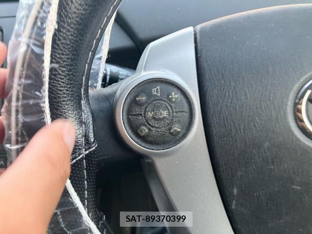 Toyota PRIUS 2009-11 7216638-15