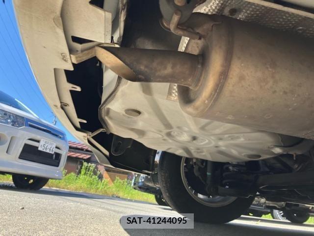 Toyota PRIUS 2010-03 7216331-9