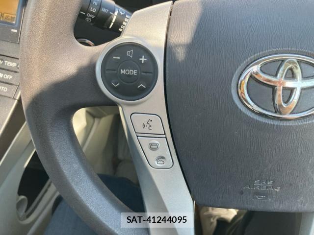 Toyota PRIUS 2010-03 7216331-16