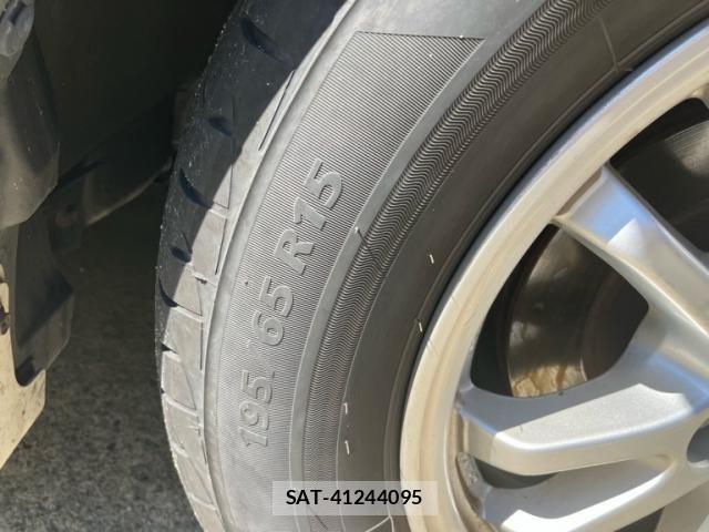 Toyota PRIUS 2010-03 7216331-4