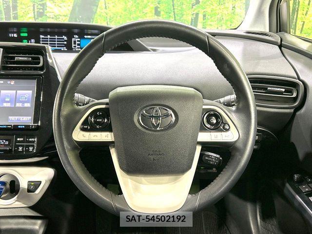Toyota PRIUS 2016-09 7223705-10