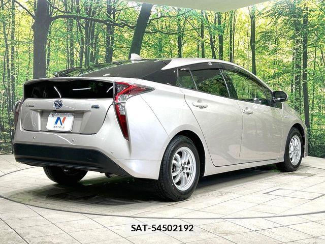Toyota PRIUS 2016-09 7223705-16