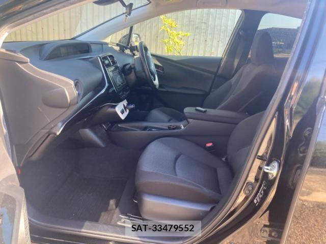 Toyota PRIUS 2018-03 7223745-9