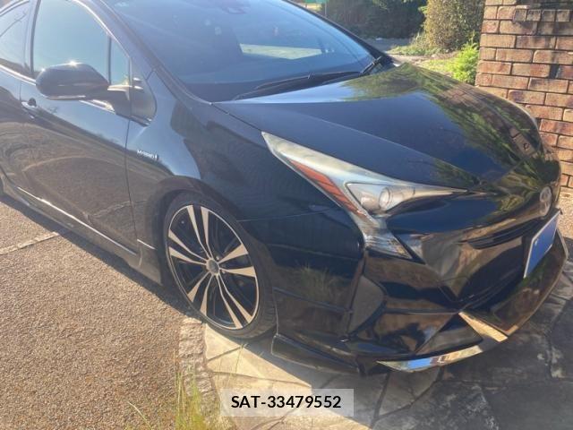 Toyota PRIUS 2018-03 7223745-1