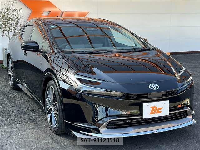 Toyota PRIUS 2025-10 7223864-9