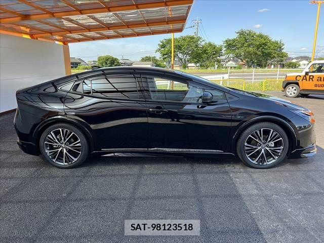 Toyota PRIUS 2025-10 7223864-11