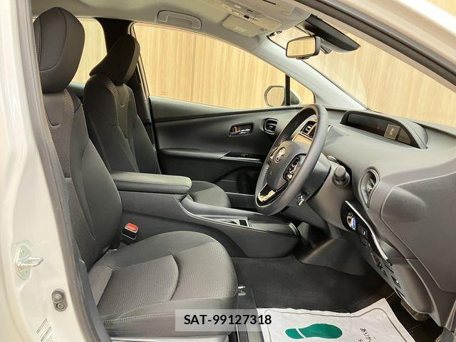 Toyota PRIUS 2021-03 7223783-18