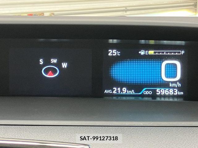 Toyota PRIUS 2021-03 7223783-28