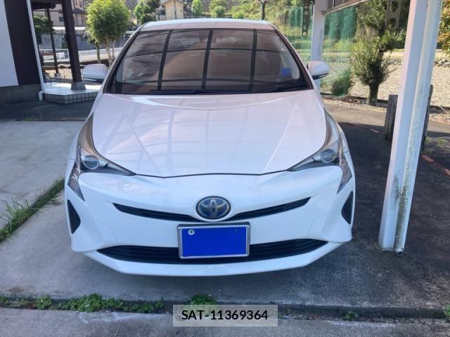 Toyota PRIUS 2015-12 7216493-0