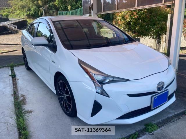 Toyota PRIUS 2015-12 7216493-1