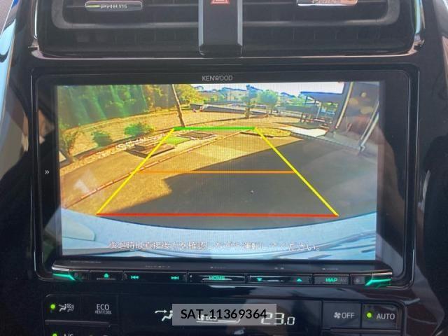 Toyota PRIUS 2015-12 7216493-22
