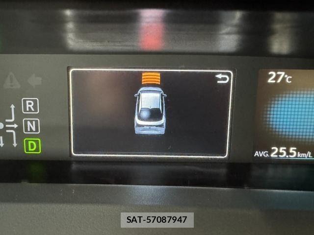 Toyota PRIUS 2021-10 7218832-12
