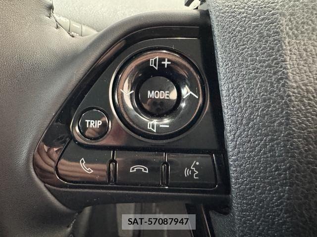 Toyota PRIUS 2021-10 7218832-13