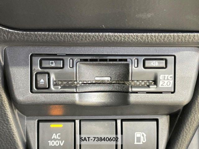 Toyota PRIUS 2023-10 7223823-5