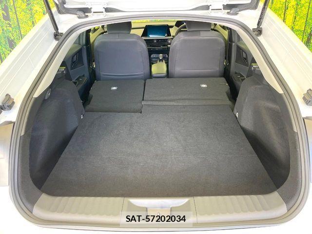 Toyota PRIUS 2023-10 7223827-9
