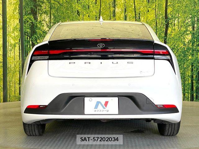Toyota PRIUS 2023-10 7223827-14