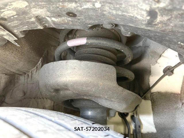 Toyota PRIUS 2023-10 7223827-19