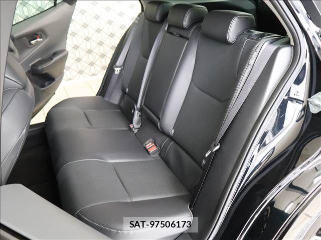 Toyota PRIUS 2024-01 7223832-13