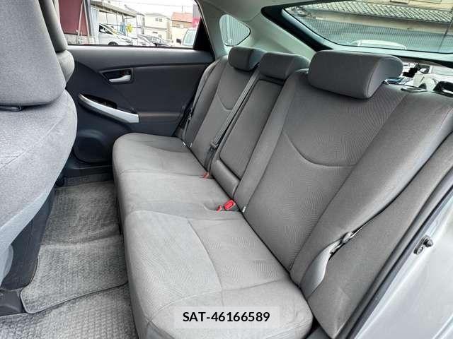 Toyota PRIUS 2011-03 7223634-11