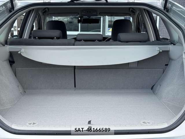 Toyota PRIUS 2011-03 7223634-12