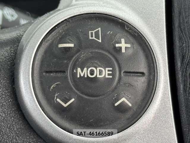 Toyota PRIUS 2011-03 7223634-14