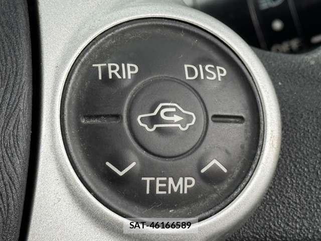 Toyota PRIUS 2011-03 7223634-15
