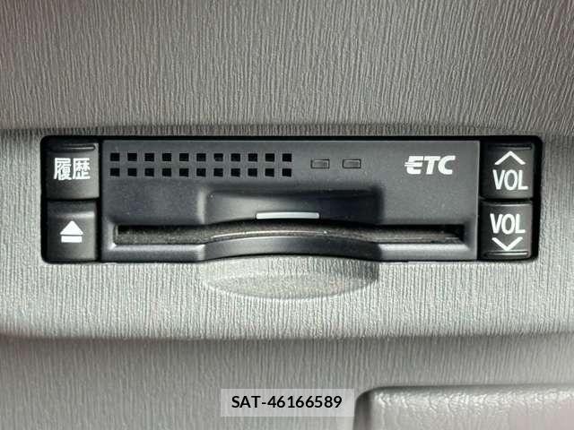 Toyota PRIUS 2011-03 7223634-25
