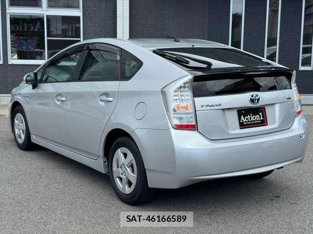 Toyota PRIUS 2011-03 7223634-3
