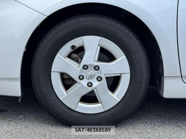 Toyota PRIUS 2011-03 7223634-7