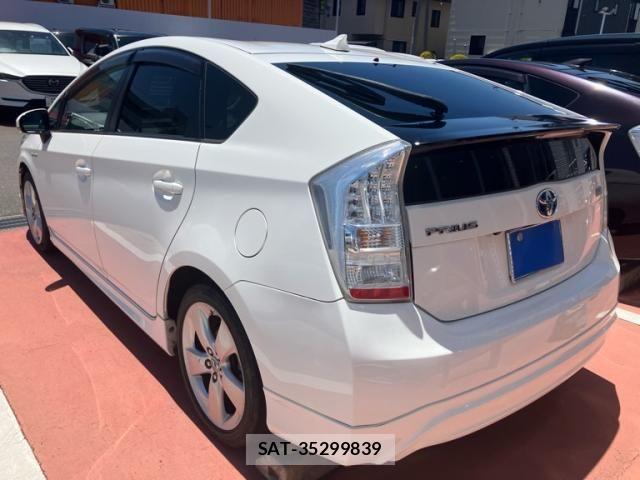 Toyota PRIUS 2010-02 7223626-1