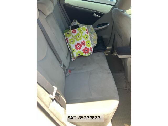 Toyota PRIUS 2010-02 7223626-21