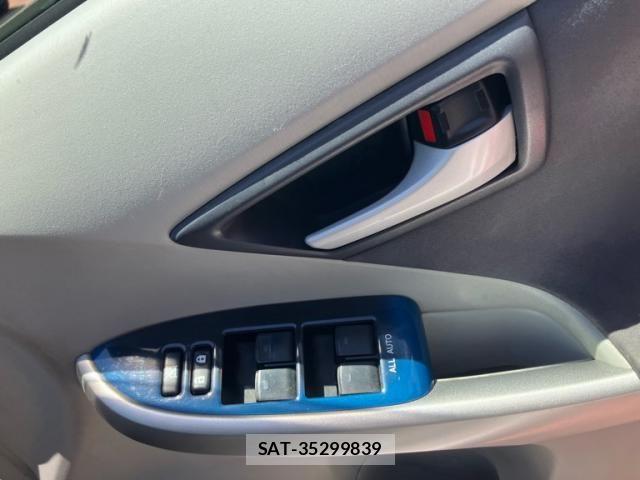 Toyota PRIUS 2010-02 7223626-6