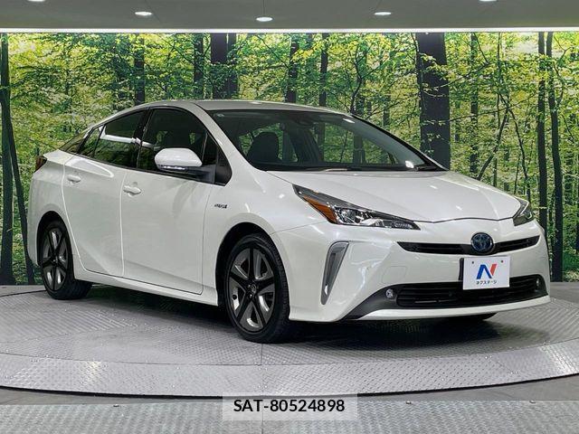 Toyota PRIUS 2019-04 7223763-15