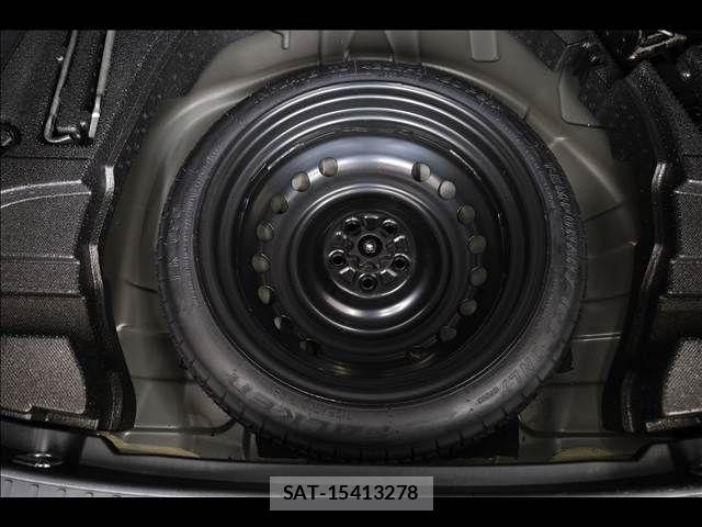 Toyota PRIUS 2019-11 7223776-15