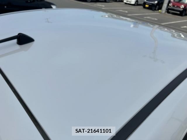 Toyota PRIUS 2012-02 7223642-10